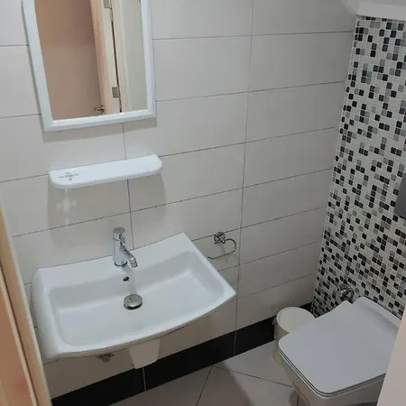 Apartment Elit Life Oba 300 M Sea